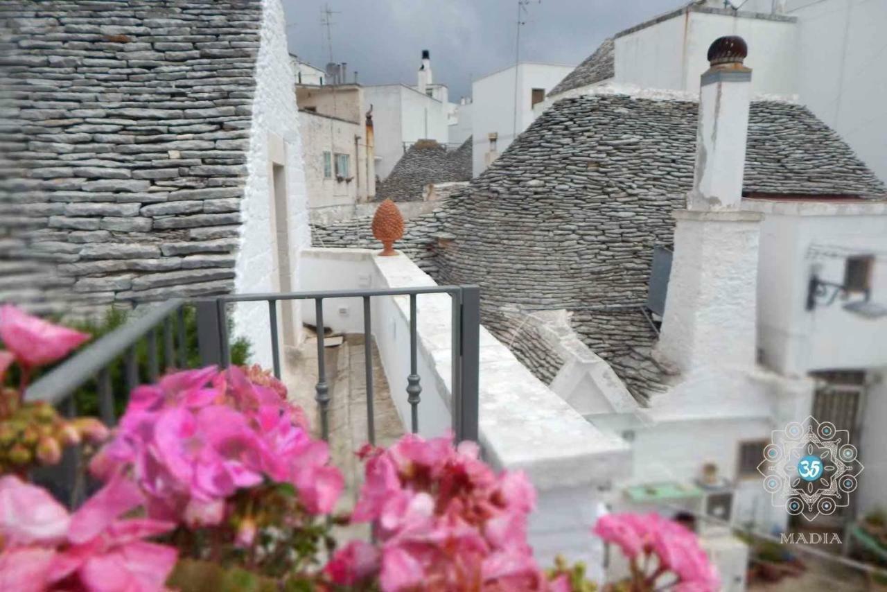 Trulli Madia Luxury アルベロベッロ エクステリア 写真